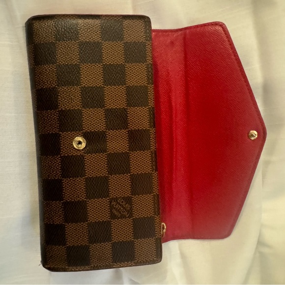 Authentic Louis Vuitton Studded Damier Sarah Wallet - Picture 4 of 10